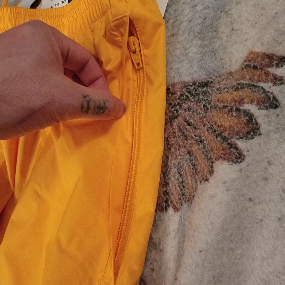 Adidas pants - Picture 11 of 13